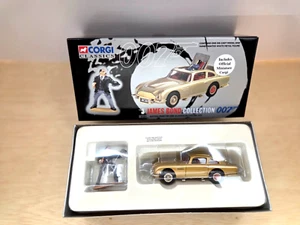 CORGI CLASSICS 04201JAMES BOND COLLECTION ASTON MARTIN & ODDJOB-MIB - Picture 1 of 5