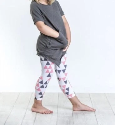 Joah Love Capri Leggings 5 Gray /White TriangelS - Image 1 of 4