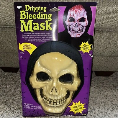 Vintage Skull Mask Bleeding Dripping Blood Heart Pump Halloween Fun World NIB - Image 1 of 4