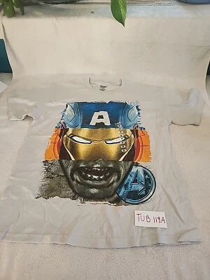 The Avengers Boys T-Shirt Hulk Captain America Iron Man Thor Head Collage Size M - Image 1 of 4