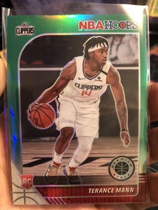 2020 NBA Hoops Terrence Mann RC Green Premium Stock