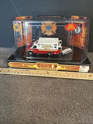 Ambulancia Code 3 City of Philadelphia Fire Department Medic 29 - #12055 Foto 1 de 4