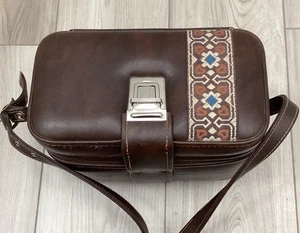 Vintage Kameratasche diamantbraun Leder mit verstellbarem Riemen und Schnalle - Bild 1 von 12
