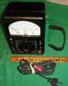Vintage Triplett 650 Vacuum Tube Voltmeter for parts GOOD METER! Clean Case! - Picture 1 of 10