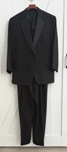 Jos A Bank Tuxedo Suit Mens 44S 38R Black Wool Satin Trim 2pc Formal Wedding - Picture 1 of 24