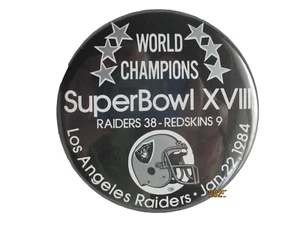 Los Angeles Raiders World Champions Super Bowl XVIII 1984 NFL Button Pin Vintage - Picture 1 of 2