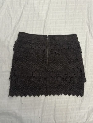 MINI falda de ganchillo AMERICAN EAGLE TALLA 2 Foto 1 de 4
