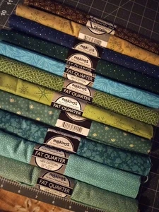 11 100% Cotton Fat Quarters By Makings - Picture 1 of 10