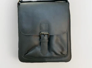 Fenland England Leather Crossbody Messenger Shoulder Bag - Picture 1 of 24