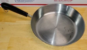 Revere Ware 1801 Tri Ply Disc Bottom 23cm/ 9" Skillet Fry Pan Lid Clinton IL EUC - Picture 1 of 7
