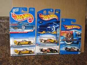 Hot Wheels Lot of 5 1999 Pikes Peak Toyota Tacoma Yellow '99 Faster Than Ever - Picture 1 of 3