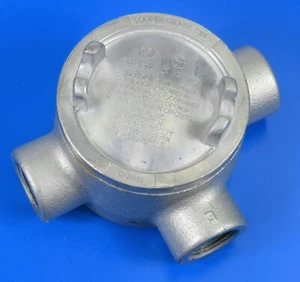 (AMPMECH) CROUSE-HINDS/ EATON NEC EX CL1 DIV1, CONDUIT OUTLET BOX, 1/2"; GUAT16 - Picture 1 of 4