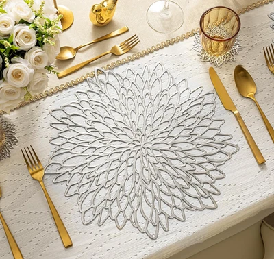 4 manteles individuales lavables de vinilo plateado y 4 posavasos a juego, juego de 8 piezas para decoración de mesa Foto 1 de 4