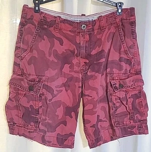 American Eagle Distressed Red Camo Cargo Shorts 100% Cotton Canvas Streetwear 34 - Picture 1 of 9