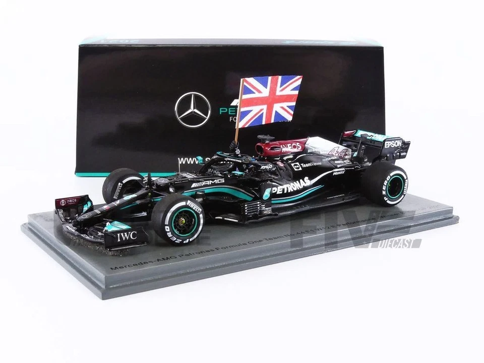 SPARK 1/43 - MERCEDES-AMG W12 E PERFORMANCE - WINNER GP ANGLETERRE 2021 (L. HAMI - Image 1 of 1