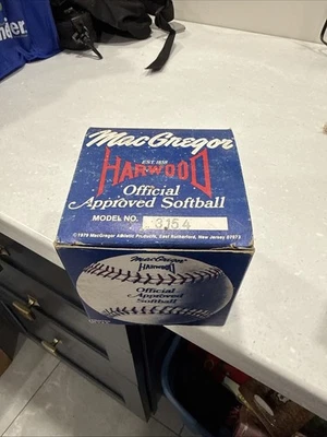 MacGregor Hardwood 3154 1983 nuevo Foto 1 de 2