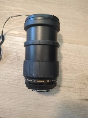 Lente para Nikon Tamron 5710 AF asférica LD [IF] 28-200 mm f/3,8-5,6 Ø72 Foto 1 de 4