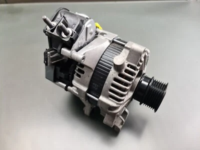 Orig Mercedes C238 W205 E-Class Alternator Mercedes Alternator A2649001600 - Image 1 of 4