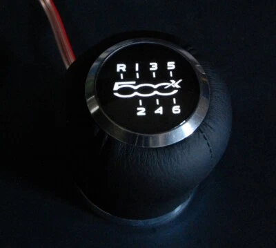 FIAT 500x   Pomello di cambio in pelle retroilluminato 6 velocità  led binca  Foto 1 de 4