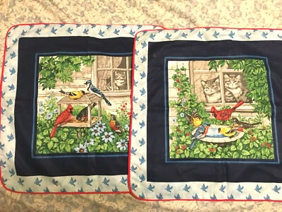 Fundas de cojín cuadradas de 17" para dos (2) pájaros y gatos  Foto 1 de 4