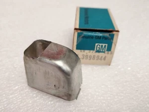 NOS OEM GM Thermostat Cover 1970-1974 Chevrolet Corvette Truck Olds 3998944 - Picture 1 of 11