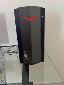 Acer Nitro N50-610, i7 10° generazione 4,80Ghz, 16Gb, SSD, Nero, Led Rossi - Foto 1 di 8