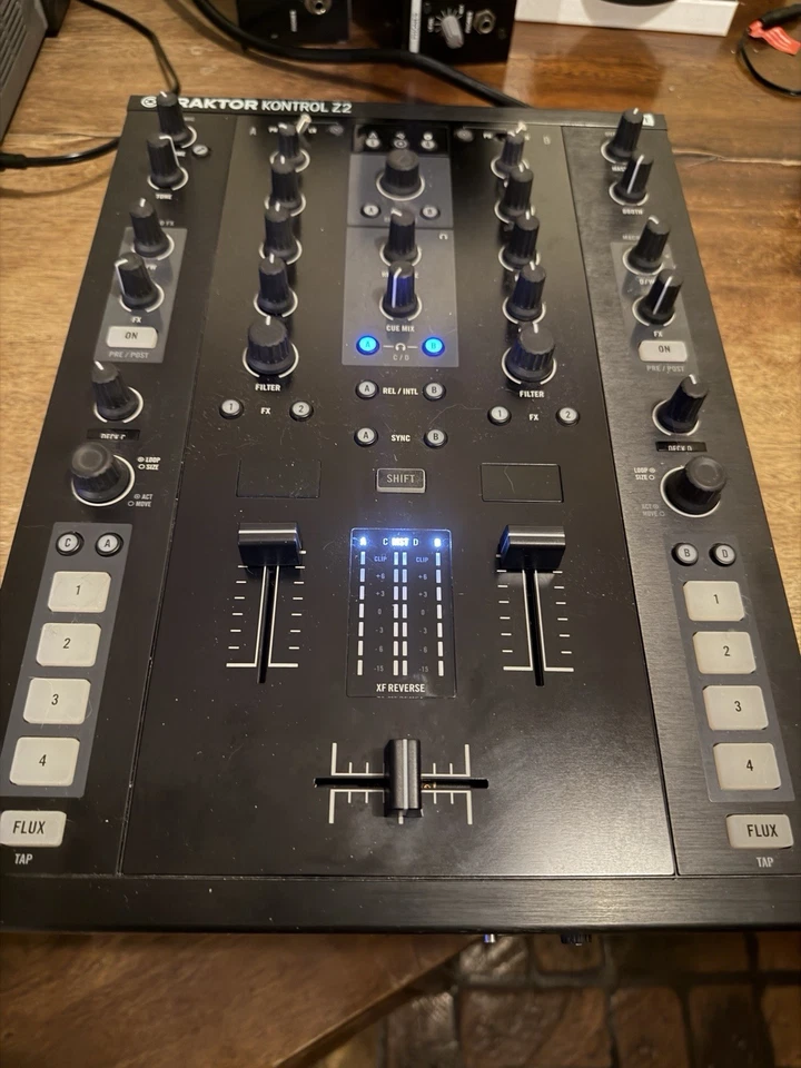 Native Instruments Traktor Kontrol Z2 DJ Mixer - Black W 3 Mini innofaders - Image 1 of 4