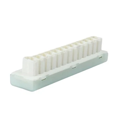 Fuses Connector 68140647AA For Automotive Electrical Systems Lightweight Design - Image 1 of 4