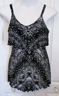 J. Valdi Doble Correa Espagueti Negro Tanque Volantes Talla Mediana  Foto 1 de 4