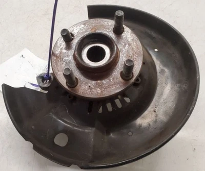 2004-2006 Scion xA xB Front Left Driver Spindle Knuckle W/o Abs Assembly Oem - Image 1 of 4