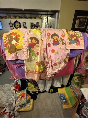 Dora The Explorer and Puppy Full Sheet Set. 2009 - Image 1 of 4