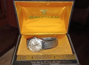 Vintage Waltham Incabloc Mens Watch Luminous Dial ( Keeps Accurate Time) - Picture 1 of 3