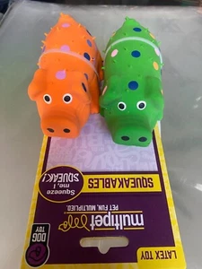 Playful Buddy Pig Dog Toys 2 Count (1 SET) Orange/Green - Foto 1 di 1