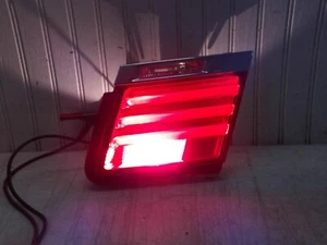 BMW Serie 7 2013 2014 2015 lado derecho del pasajero luz trasera interior LED - Imagen 1 de 5