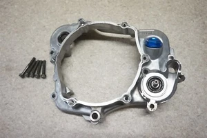 2006 06 Yamaha YZ85 YZ 85 OEM Engine Inner Clutch Cover - Picture 1 of 13