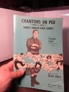 Song Book: 30 French Folk Songs - 1961 - "Chantons Un Peu" - Imagen 1 de 3