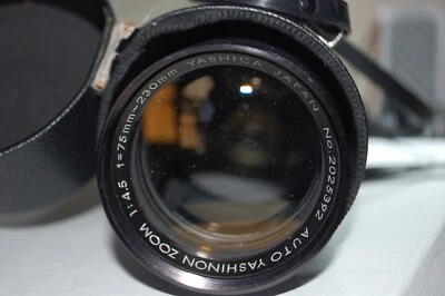 Auto Yashinon 75–230mm f/4.5 M42 Lens – Excellent Condition, Clean Optics - Image 1 of 4
