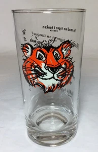 VINTAGE ESSO DRINKING GLASS “TIGER IN YOUR TANK" IN 8 LANGUAGES - Picture 1 of 9