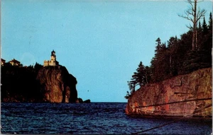 Postal SPLIT ROCK LIGHTHOUSE Duluth, Minnesota MN c1952 - Imagen 1 de 2