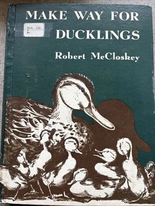 MAKE WAY FOR DUCKLINGS by Robert McCloskey 1969 Viking Press Vintage Hardcover - Picture 1 of 4