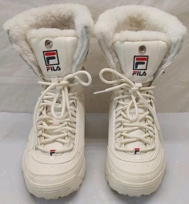 Botas de nieve de invierno cálidas de piel de oveja para mujer FILA blancas talla 6,5 lengua plegable. Foto 1 de 4