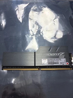 (For Parts) G.SKILL Trident Z RGB 8GB 1x8GB L DDR4 2400MHz CL16 RAM Module - Image 1 of 2