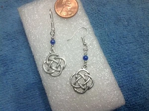Stylish Silver Celtic Infinity Knot Trinity Earrings colors - Picture 1 of 9