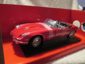 1971 JAGUAR E TYPE 1/18 road signature MPH collection RED YAT MING VERY NICE  - Picture 1 of 5