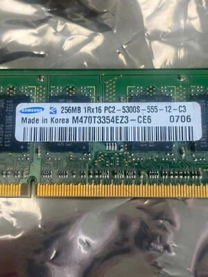 SAMSUNG 256MB 1Rx16 PC2-5300S-555-12-C34 - M470T3354EZ3-CE6 - Image 1 of 3