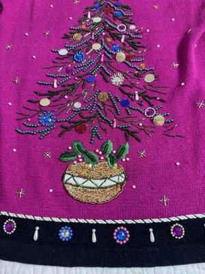 Suéter de Navidad Feo Vintage Para Mujer Talla L Rosa Magenta Árbol de Navidad Con Cuentas Foto 1 de 4