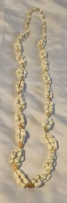 "Collar Pula Shell conchas blancas y tostadas de 20"" de largo (1696)" Foto 1 de 2