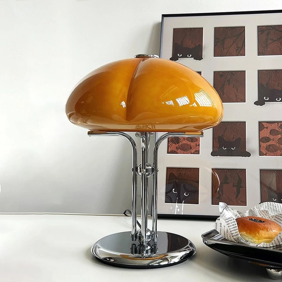 Lámpara de mesa de setas con pantalla de caramelo, luz de escritorio de vidrio Art Deco con cromo Foto 1 de 4