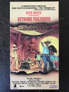 Extreme Prejudice (Rare) VHS (1987) Western Movie - Nick Nolte - Foto 1 di 3