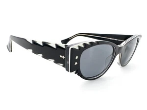 Jean Lafont Daisy Sunglasses FRAMES 009 Black White Cat Eye Retro Look I591 - Picture 1 of 8